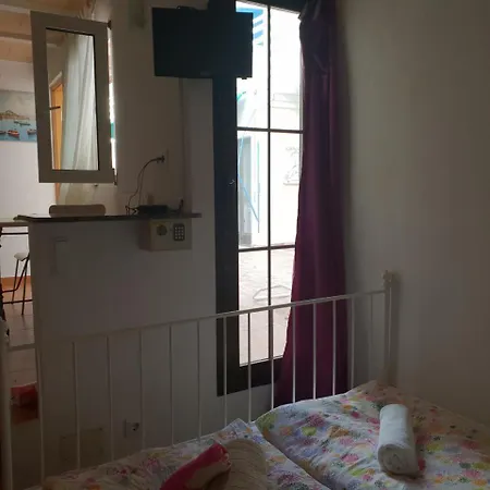 アパートホテル Paguera Mar Y Sol 3*